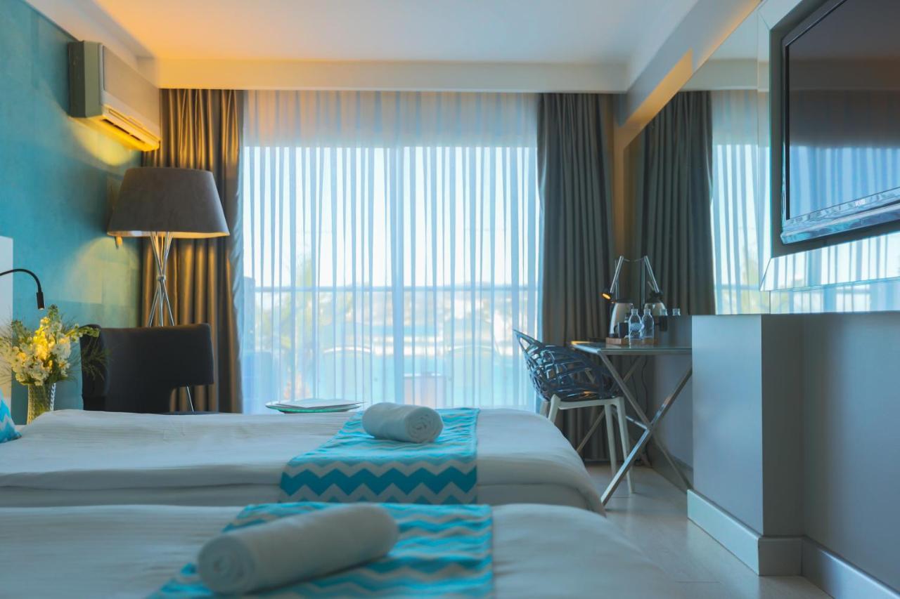 Efe Hotel Кушадасы Экстерьер фото